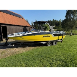 2017 Malibu 22 MXZ Wakesetter